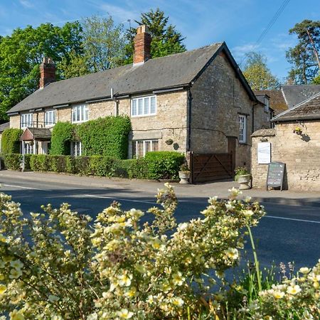 Jersey Arms Hotel Bicester Zewnętrze zdjęcie