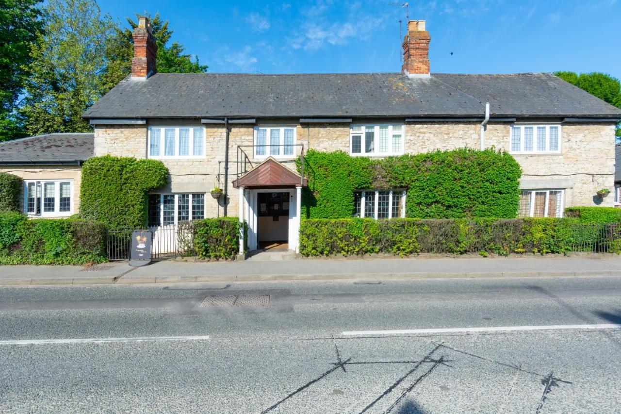 Jersey Arms Hotel Bicester Zewnętrze zdjęcie