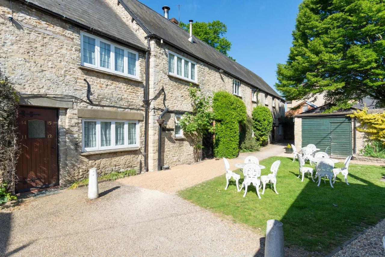 Jersey Arms Hotel Bicester Zewnętrze zdjęcie