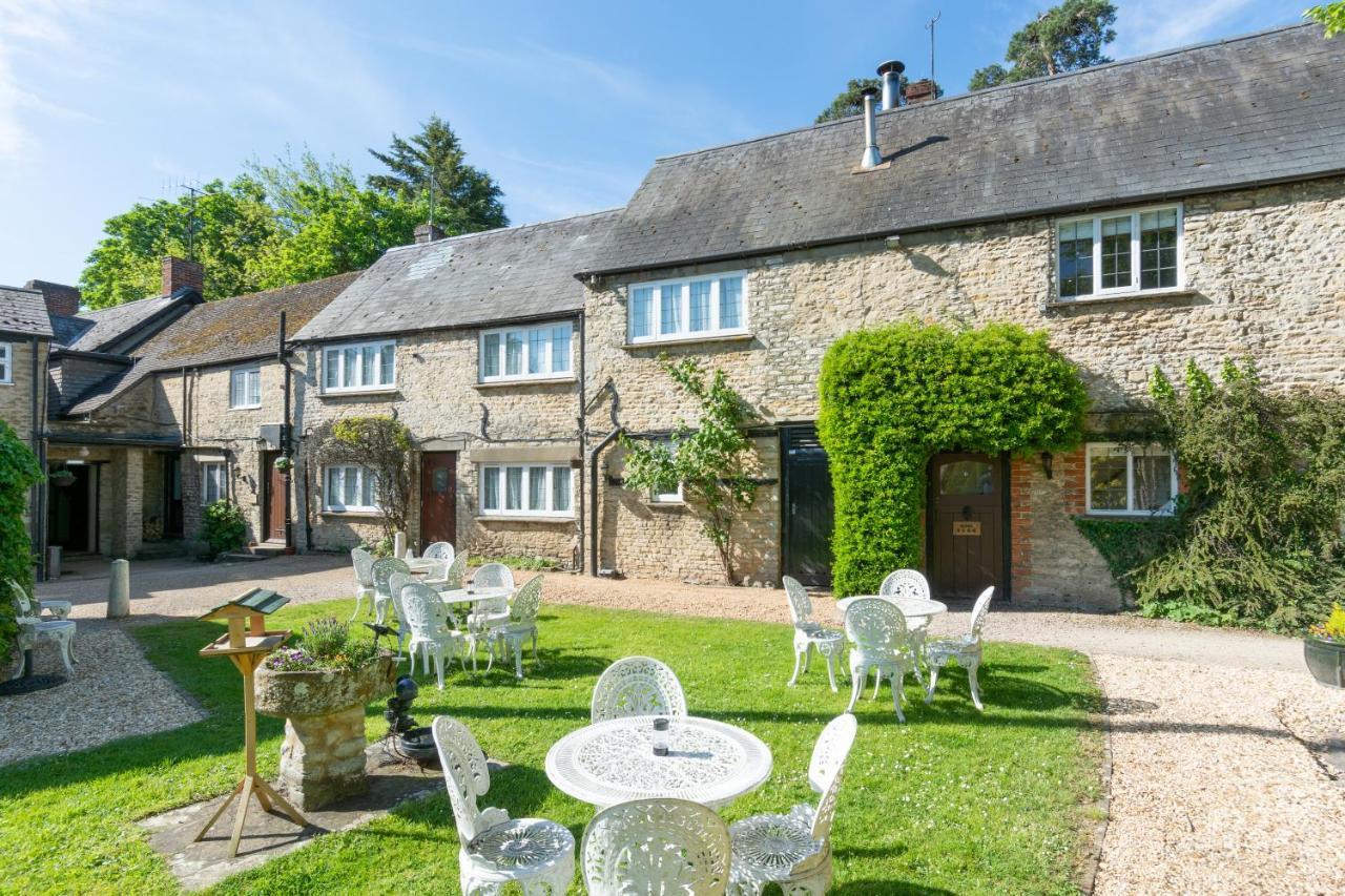 Jersey Arms Hotel Bicester Zewnętrze zdjęcie