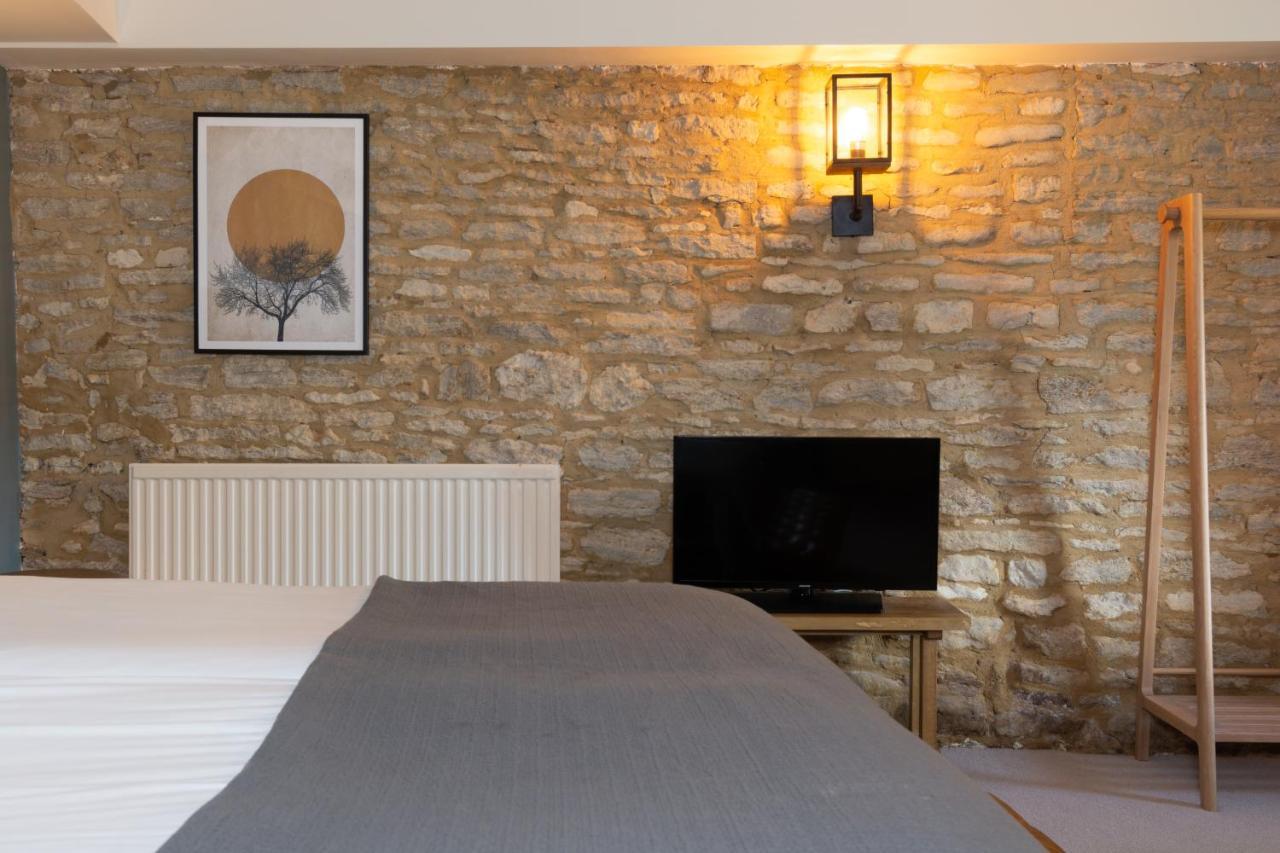 Jersey Arms Hotel Bicester Zewnętrze zdjęcie