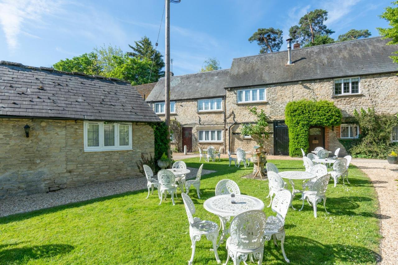 Jersey Arms Hotel Bicester Zewnętrze zdjęcie