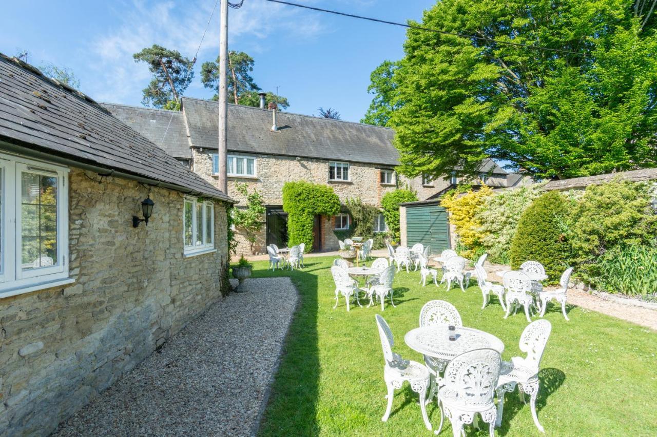 Jersey Arms Hotel Bicester Zewnętrze zdjęcie
