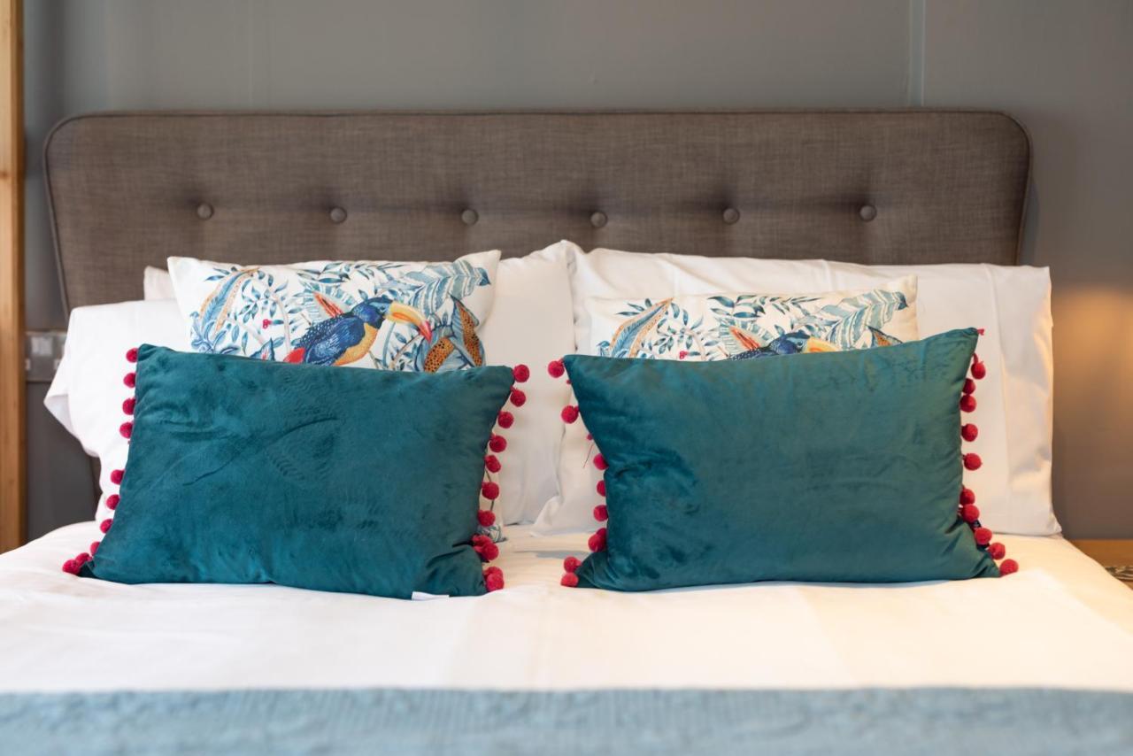 Jersey Arms Hotel Bicester Zewnętrze zdjęcie