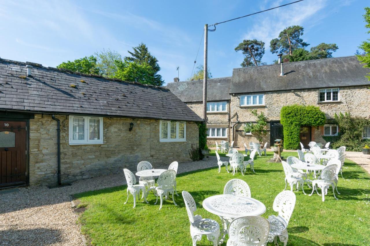 Jersey Arms Hotel Bicester Zewnętrze zdjęcie