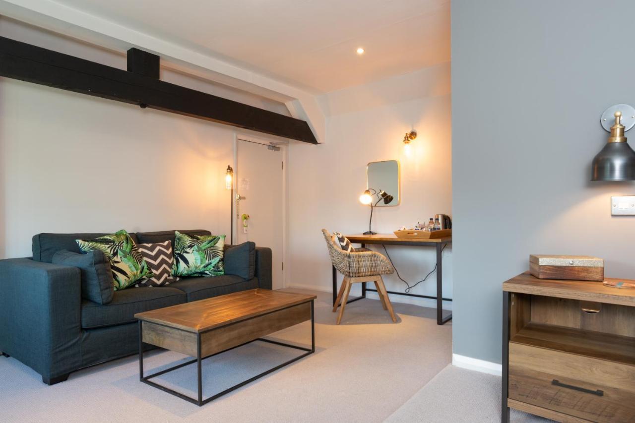 Jersey Arms Hotel Bicester Zewnętrze zdjęcie
