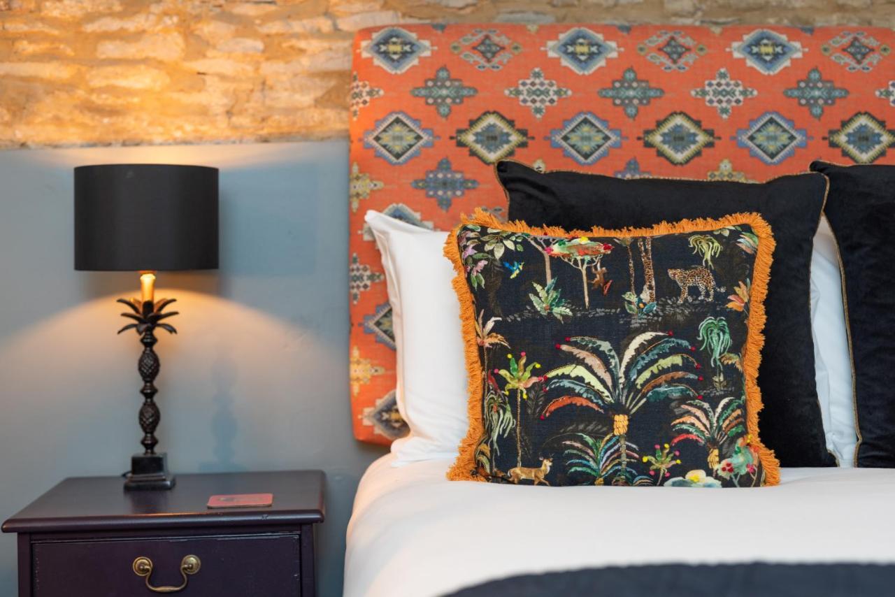 Jersey Arms Hotel Bicester Zewnętrze zdjęcie