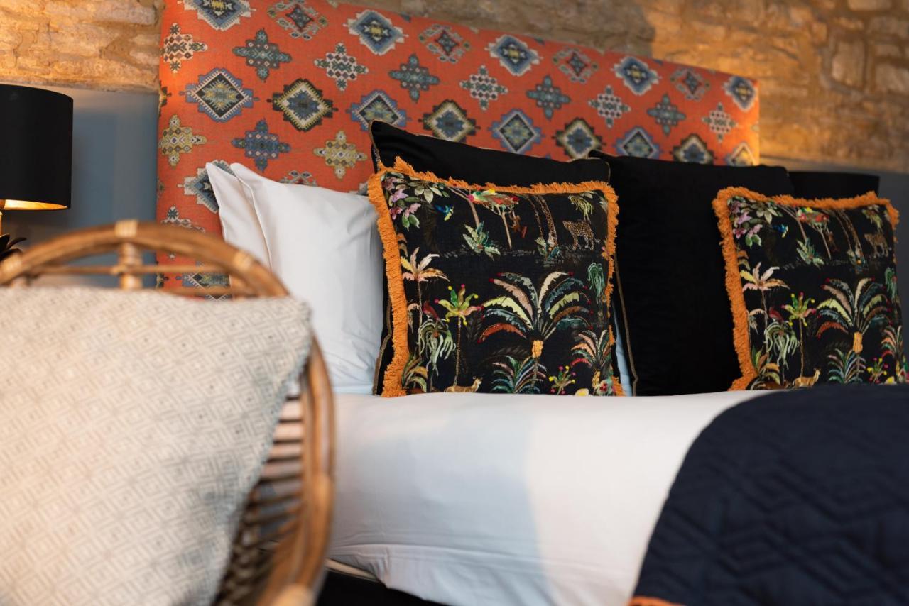 Jersey Arms Hotel Bicester Zewnętrze zdjęcie